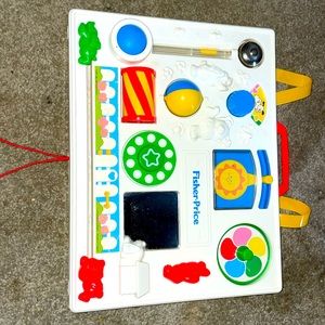 Vintage fisher price crib entertainment centre